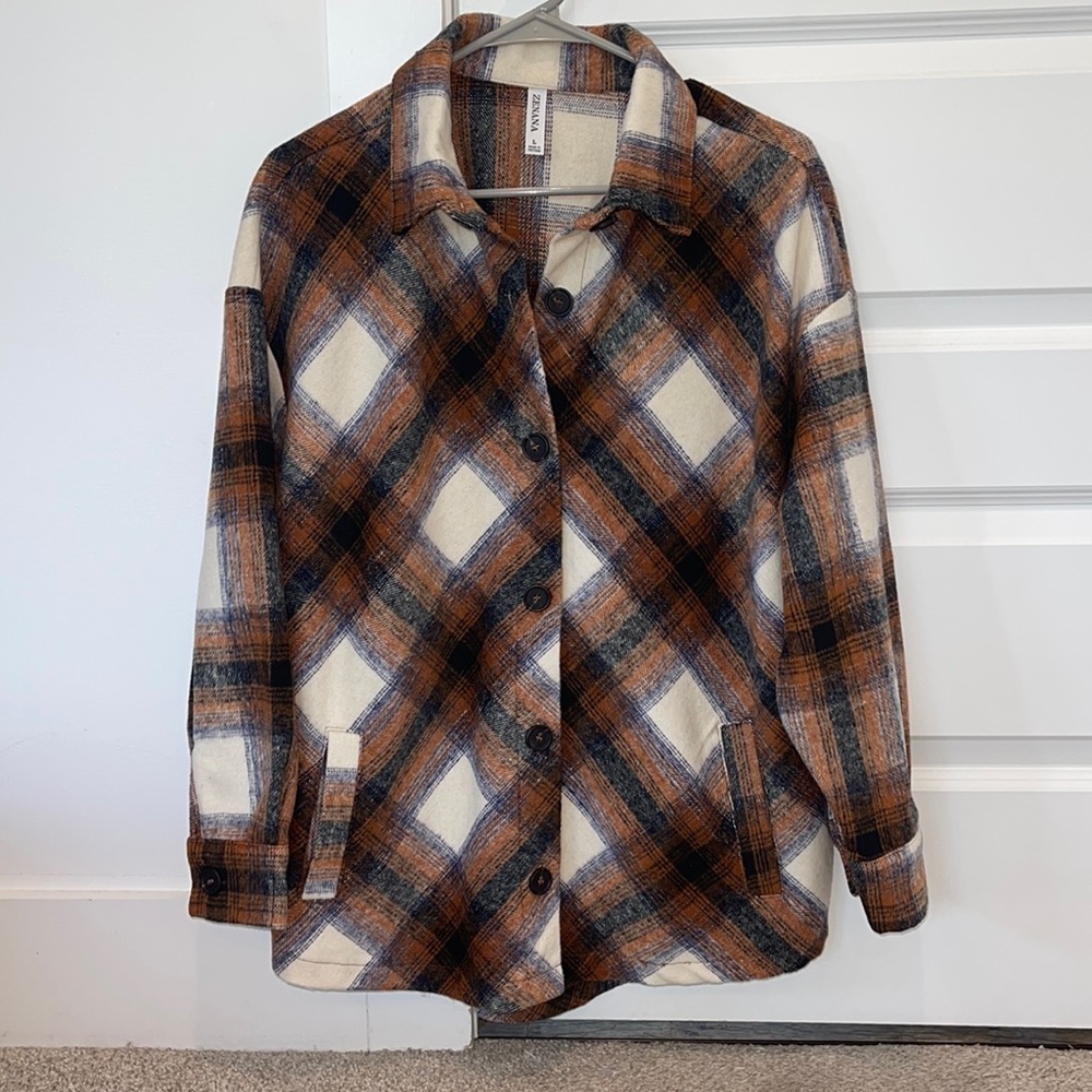 Zenana brown plaid shacket, size large